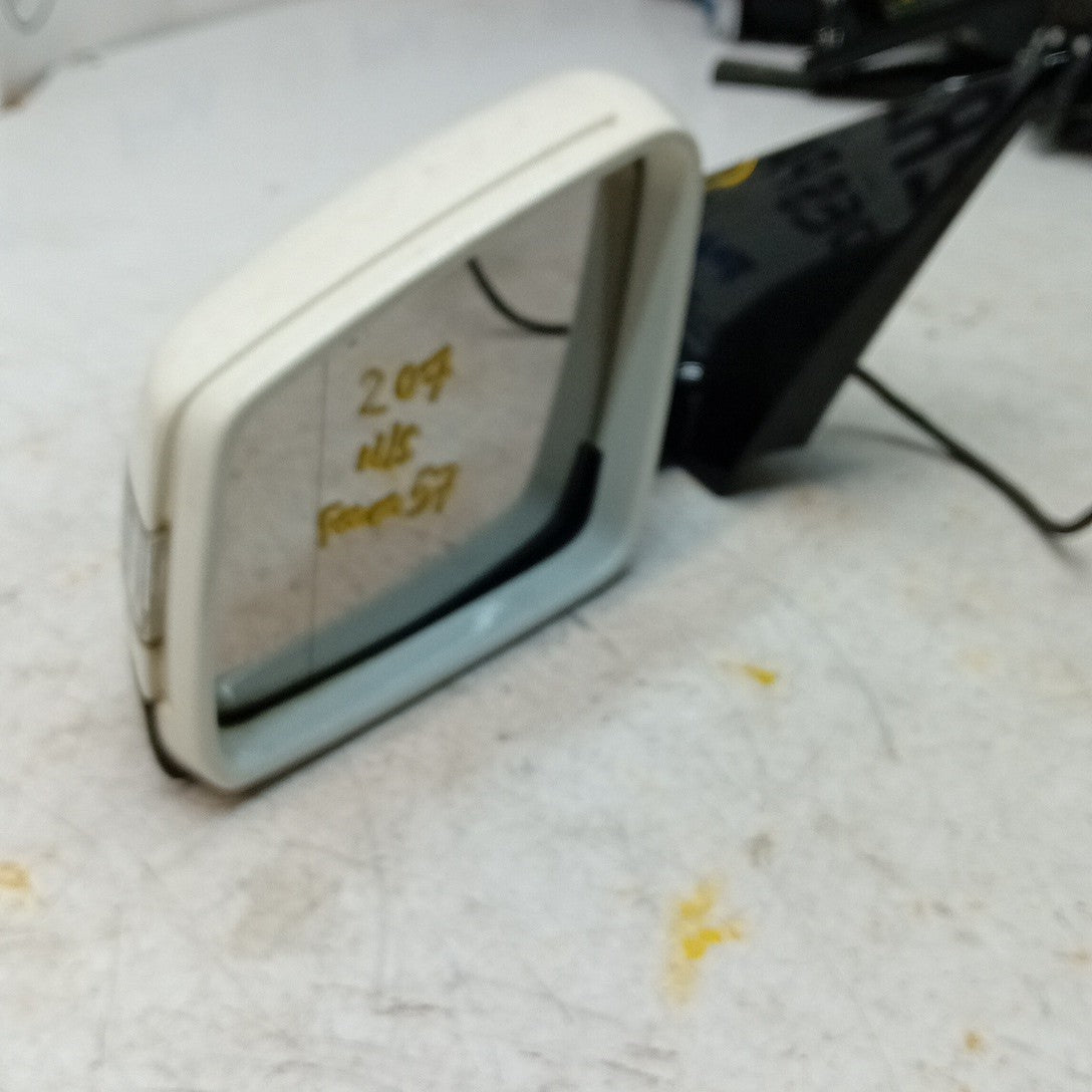 MERCEDES E-CLASS W207 PASSENGER WING MIRROR NS WHITE 2009-2016 FMM57