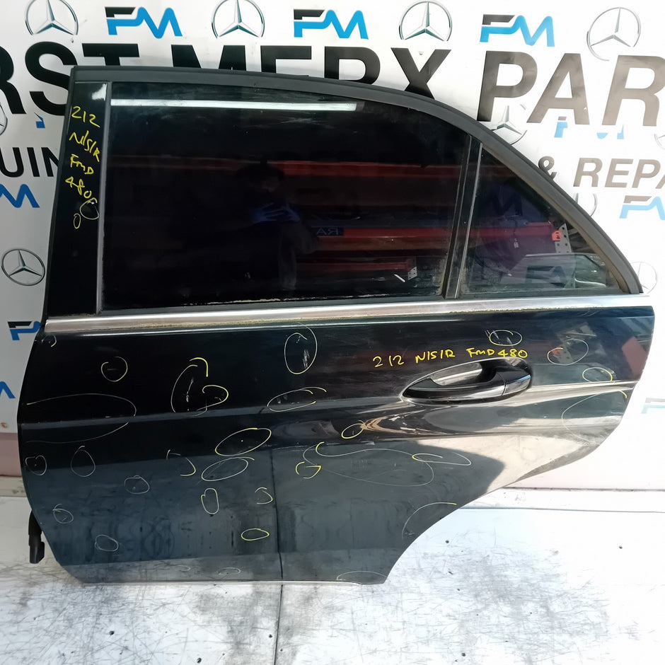 MERCEDES E-CLASS W212 SLN PASSENGER REAR DOOR NSR BLACK 2013 COMPLETE FMD480