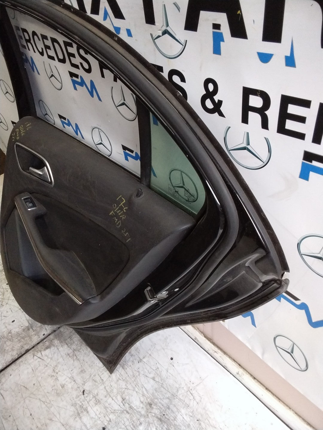 MERCEDES A-CLASS W176 DRIVER REAR DOOR OSR BLACK 2012-18 COMPLETE FMD351