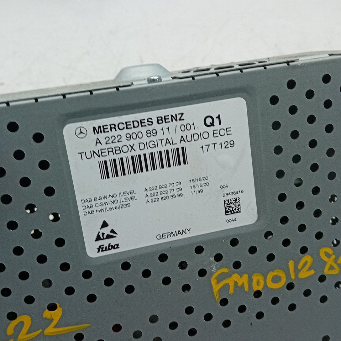 MERCEDES BENZ S-CLASS W222  2014-2021  RADIO TUNER BOX  A2229008911 FM001282