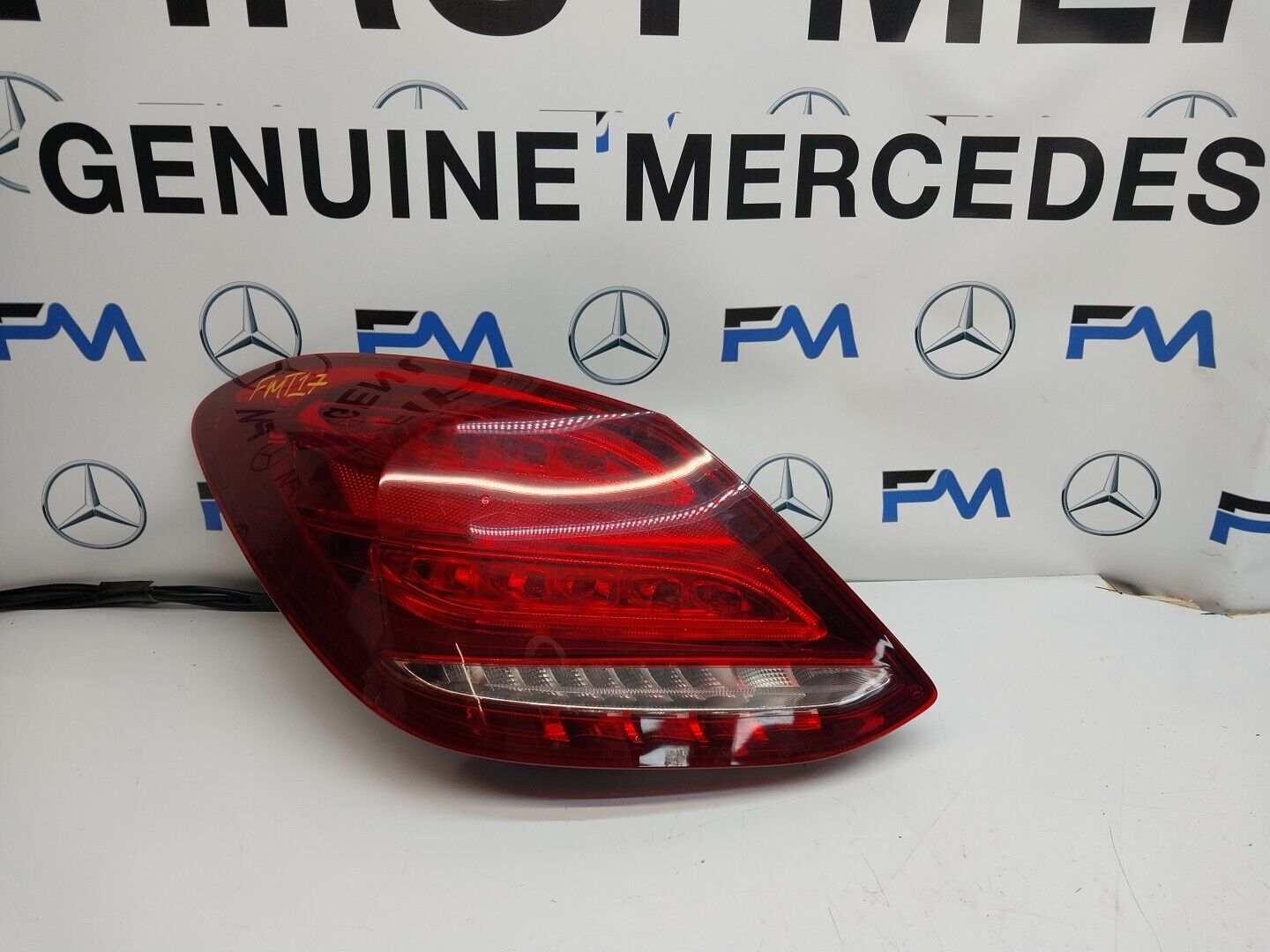 GENUINE MERCEDES C CLASS W205 REAR LEFT LED LIGHT 2014-2018 A2059061357 FMT17