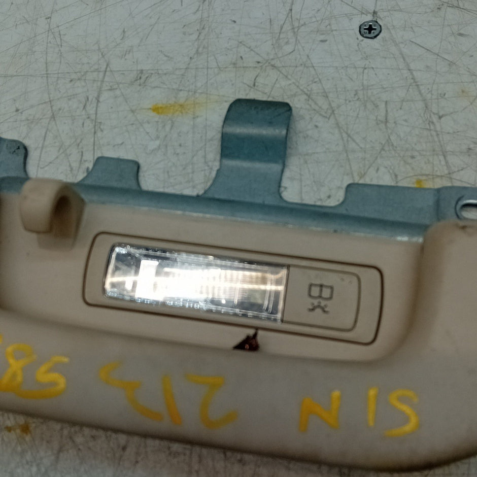 MERCEDES BENZ E-CLASS W213 LEFT PASSENGER ROOF HANDLE A0998150000 FM001385