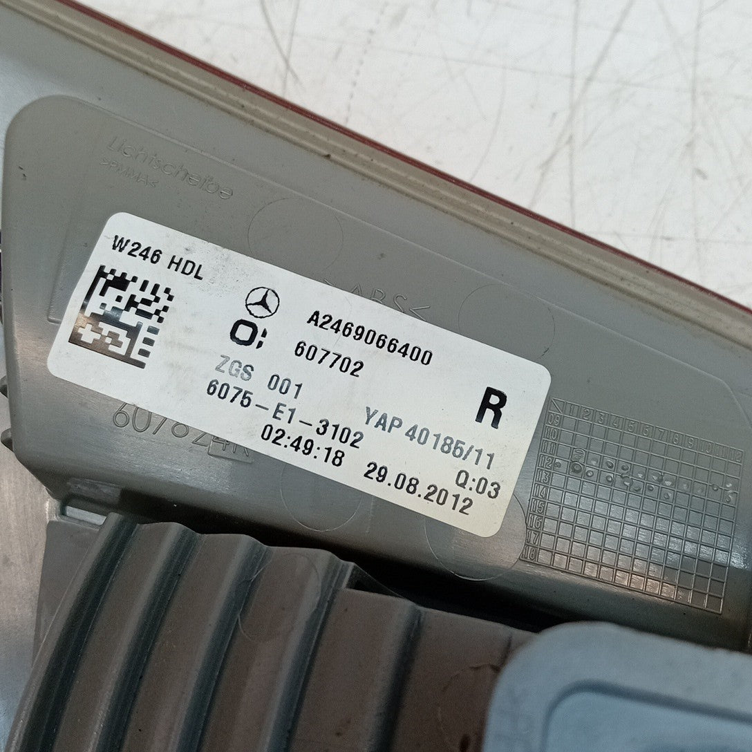MERCEDES B-CLASS W246 DRIVER RIGHT INNER REAR TAIL LIGHT A2469066400 2012 FMT292