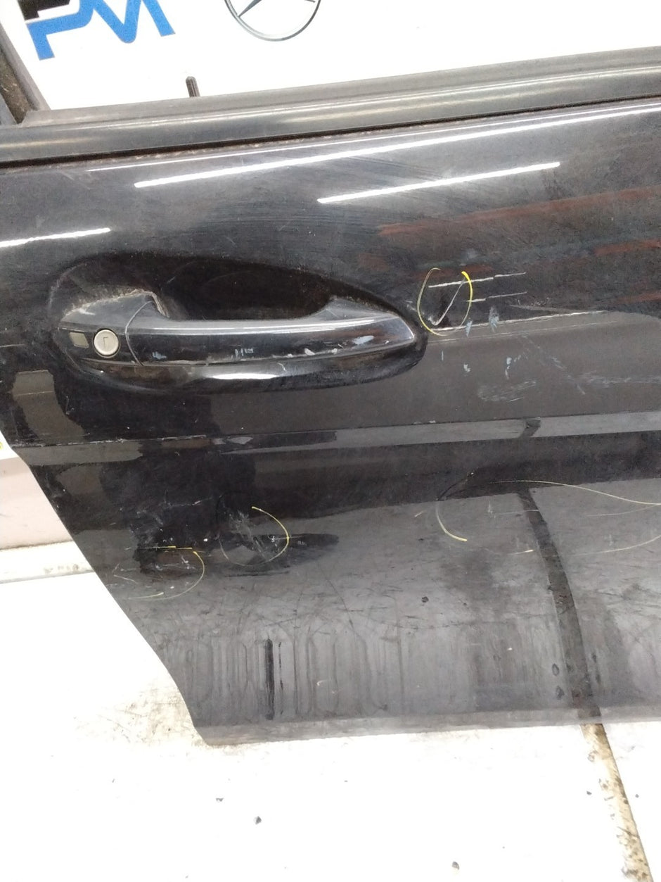 MERCEDES BENZ  C-CLASS W204 DRIVER FRONT DOOR OSF BLACK 2008-14  FMD581