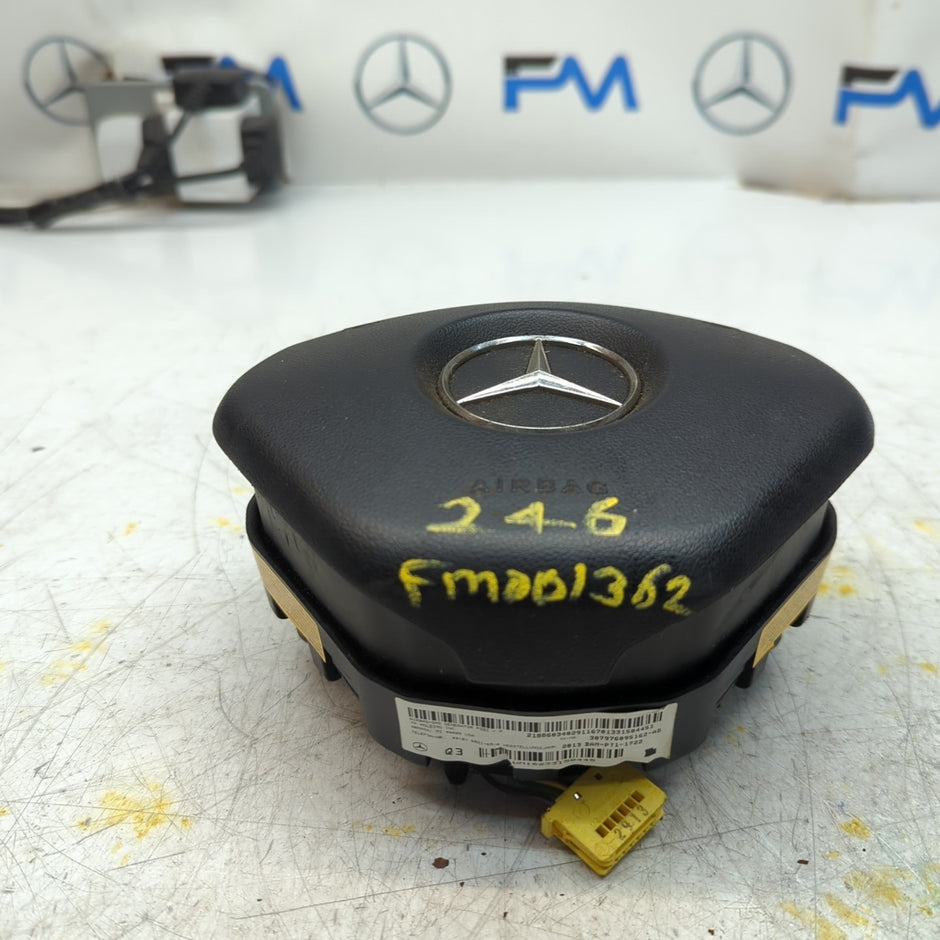 MERCEDES BENZ  B-CLASS W246 STEERING WHEEL AIRBAG DRIVER OS RIGHT Q3  FM001362