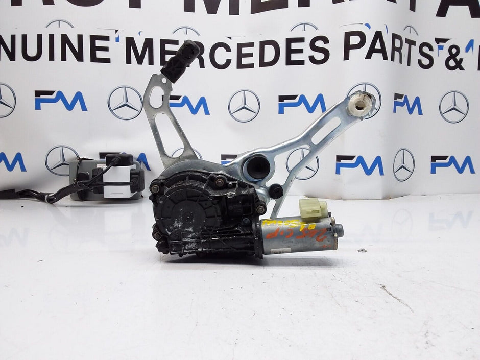 Mercedes C-CLASS W205 TAILGATE LIFT SOFT CLOSE 0390204 124 FM00598