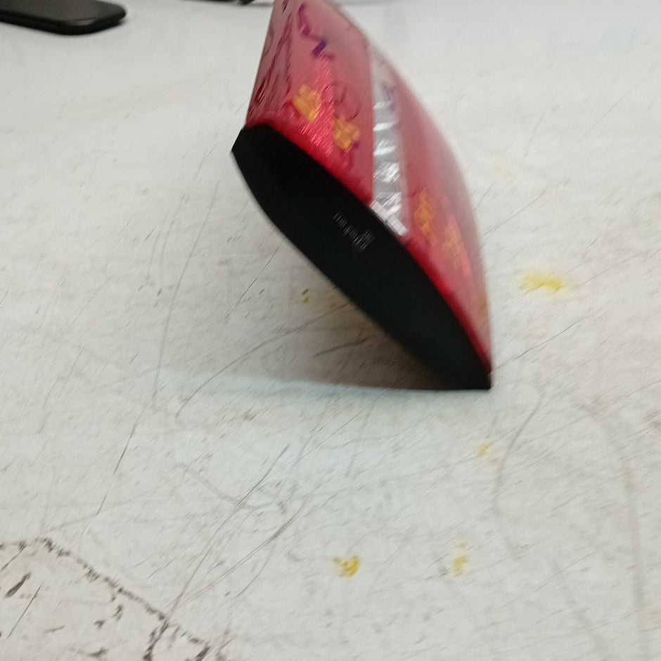 MERCEDES BENZ  E-CLASS W213 DRIVER RIGHT OS REAR TAIL LIGHT  2016 FMT269