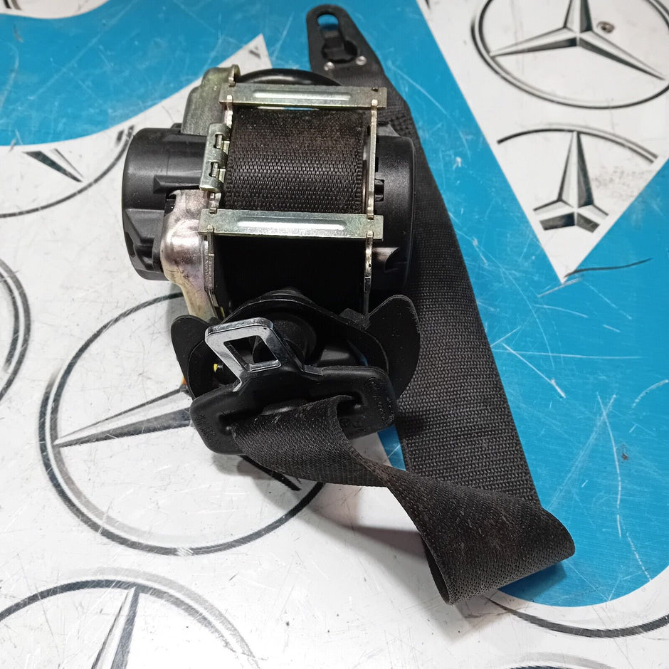 MERCEDES BENZ C GLC CLASS W205 W253 FRONT LEFT PASSENGER SEAT BELT A2058600185