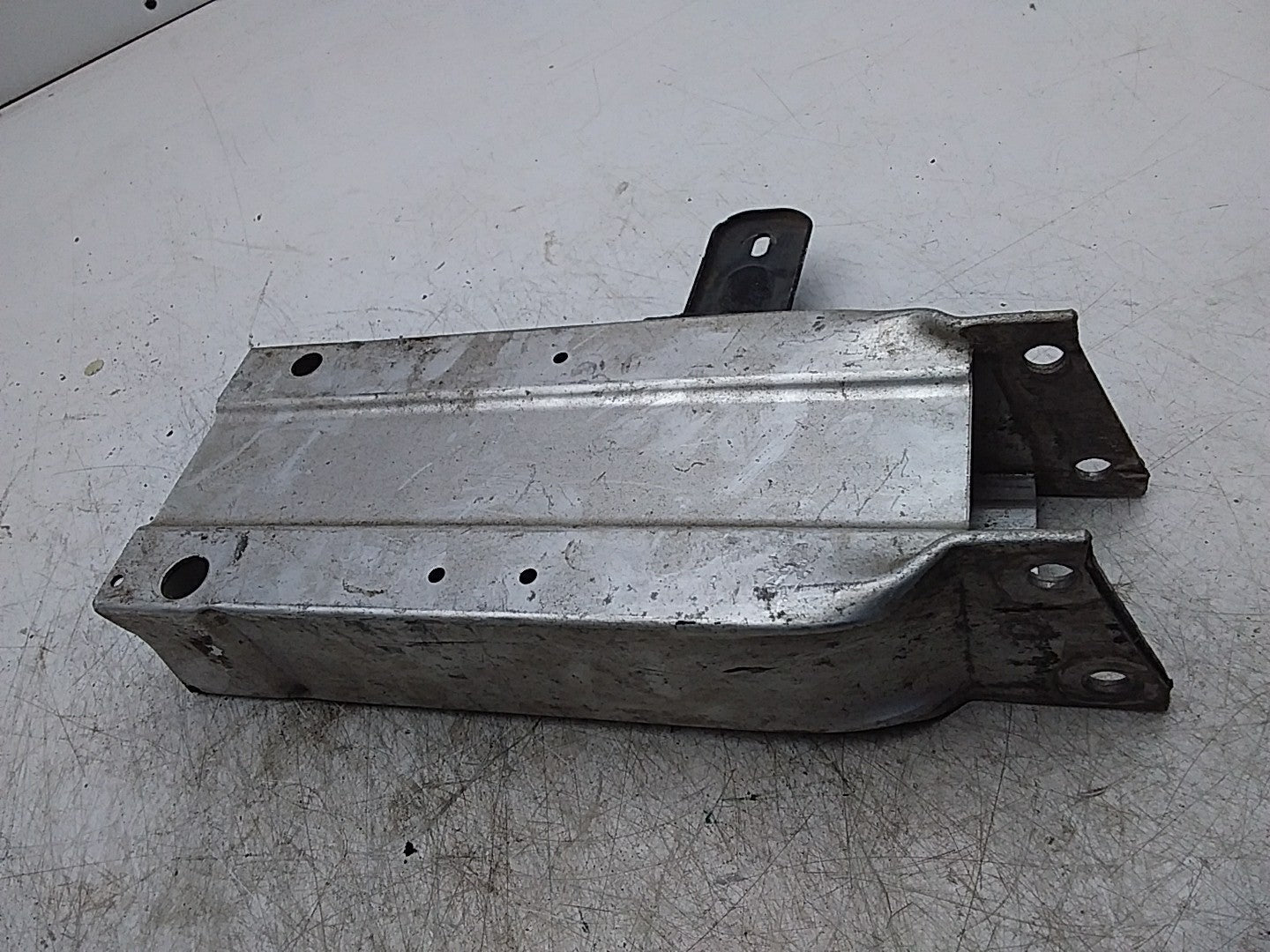 MERCEDES E-CLASS W207 ABSORBER BAR REINFORCEMENT RIGHT SIDE A2076200095 FMR268