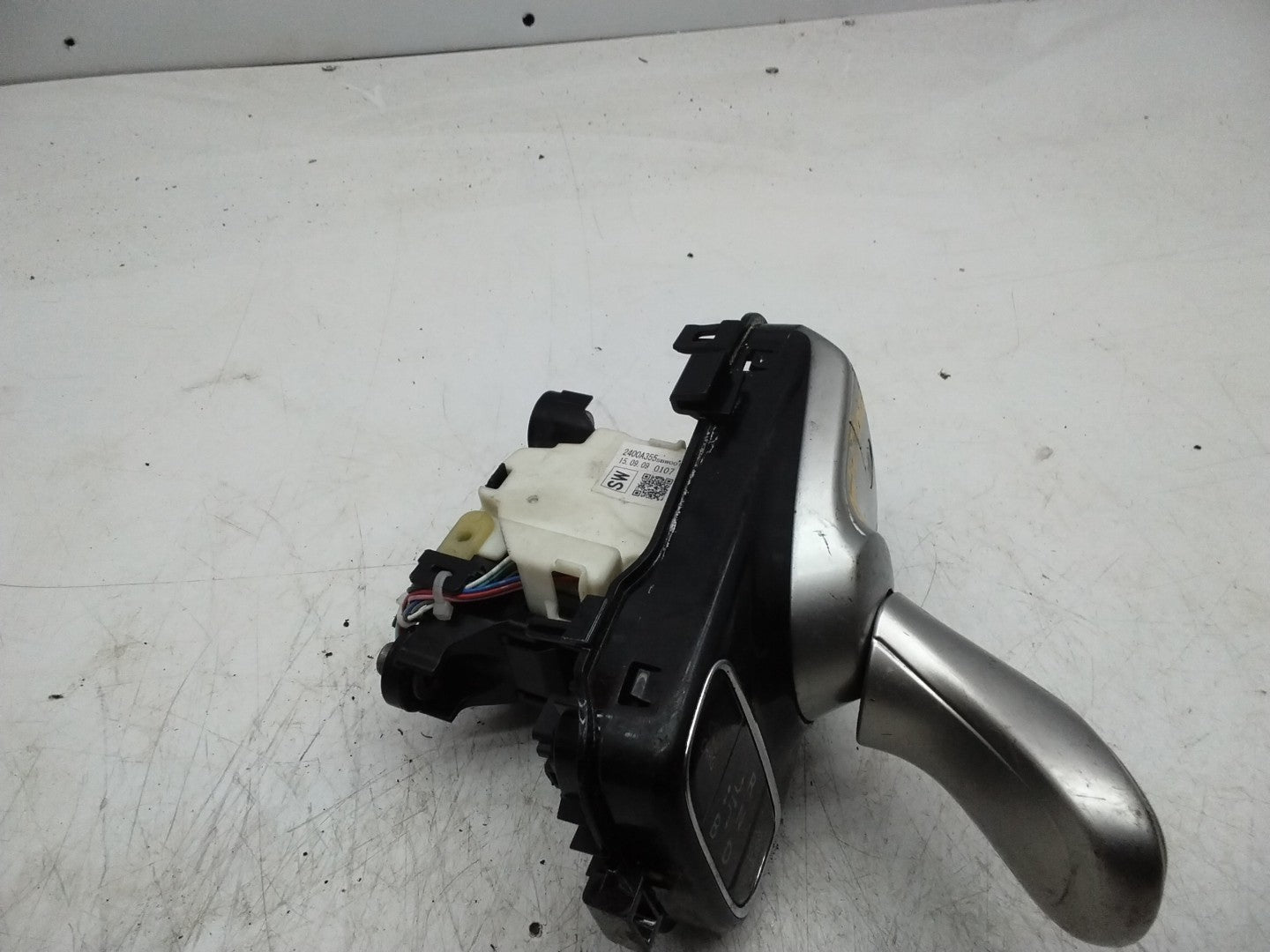 MITSUBISHI OUTLANDER GEAR STICK 2400A355 FMR47