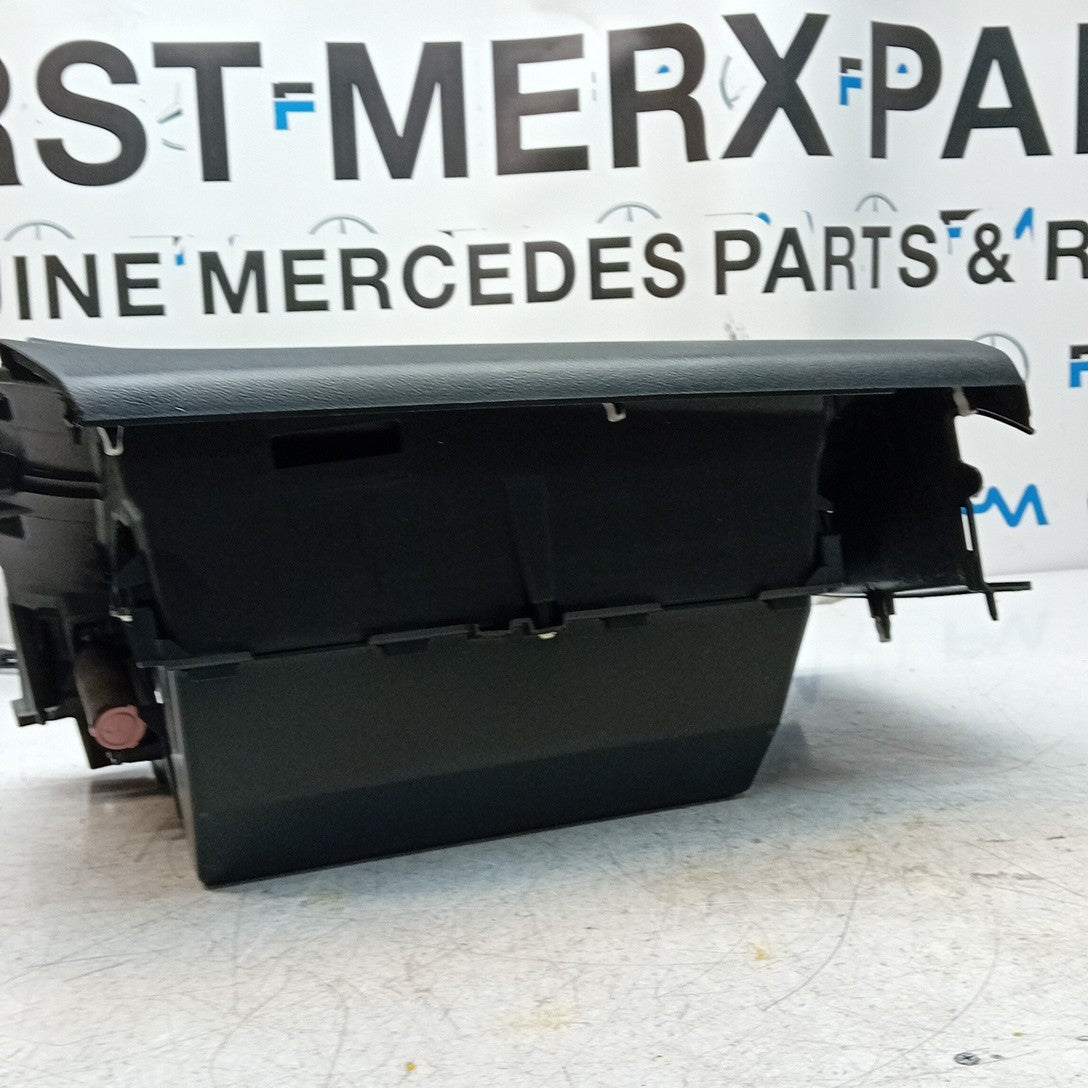 MITSUBISHI OUTLANDER MK3 DASHBOARD GLOVEBOX  2013 8006A345 FM001604