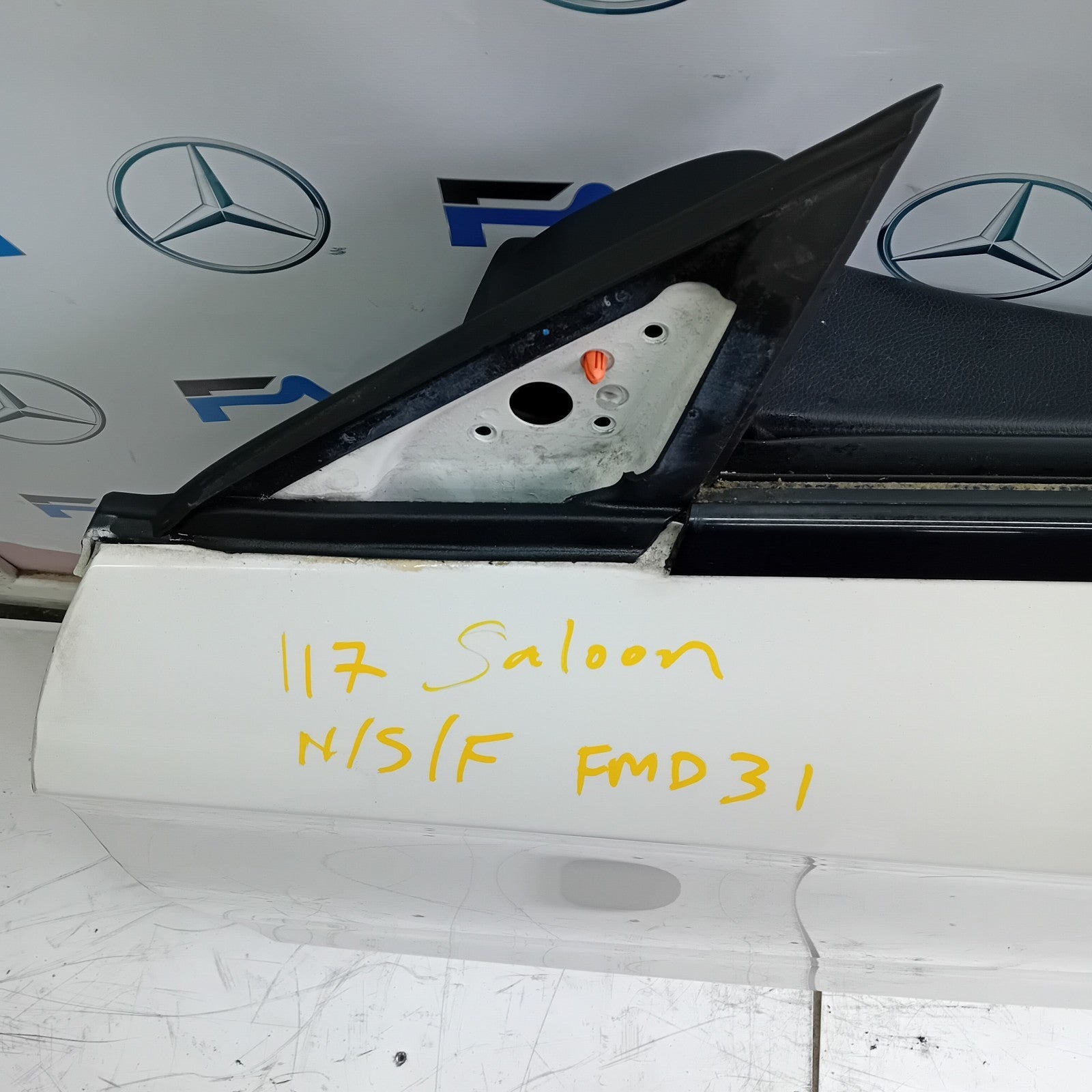 MERCEDES BENZ CLA W117 PASSENGER  FRONT DOOR N/S/F COMPLETE WHITE 2013-18 FMD31