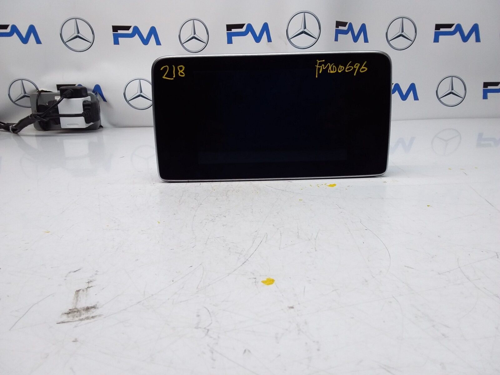MERCEDES CLS CLASS W218 2015 SAT NAV MULTIMEDIA SCREEN A2189006005 FM00696