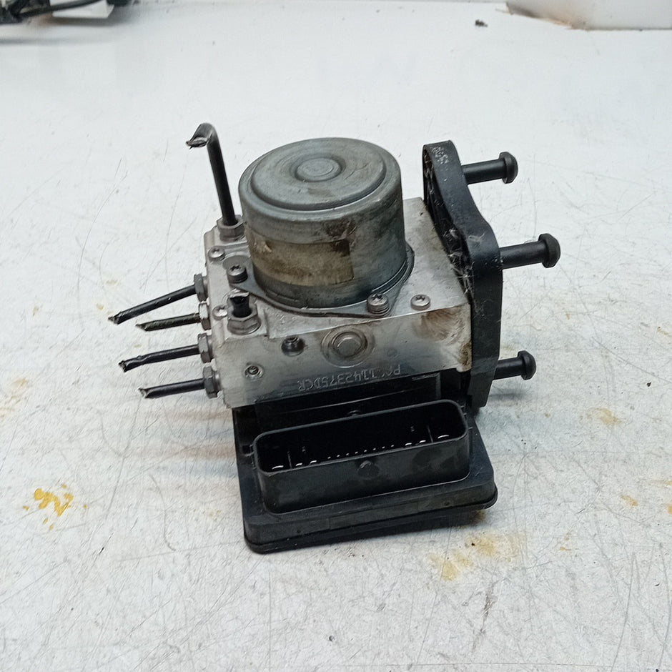 MERCEDES BENZ E-CLASS W213 ABS PUMP MODULE CONTROL UNIT A2134315800 FM001247