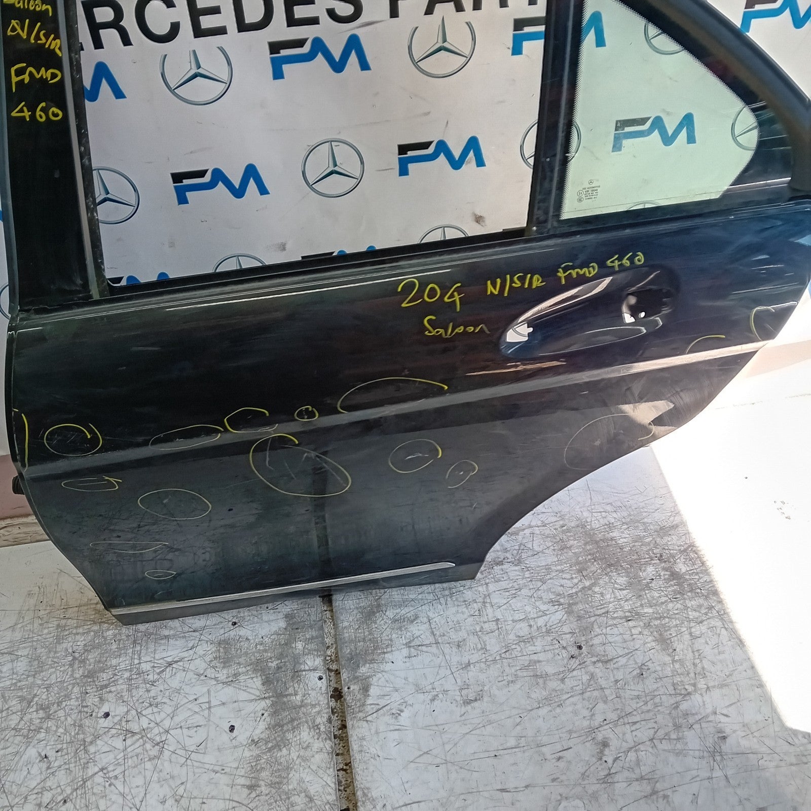 MERCEDES  BENZ  C-CLASS W204 SLN DRIVER REAR DOOR ISR BLUE 2008-14 FMD460