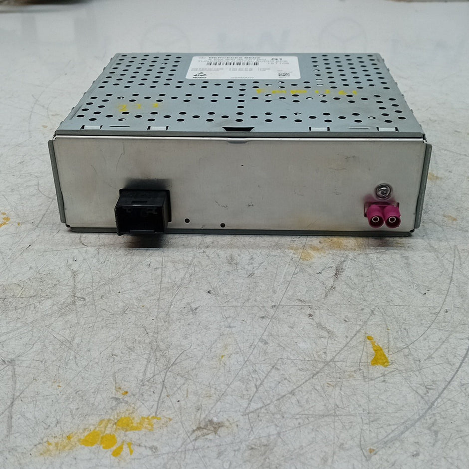MERCEDES BENZ S-CLASS W222  2014-2021  RADIO TUNER BOX  A2229003210 FM001261