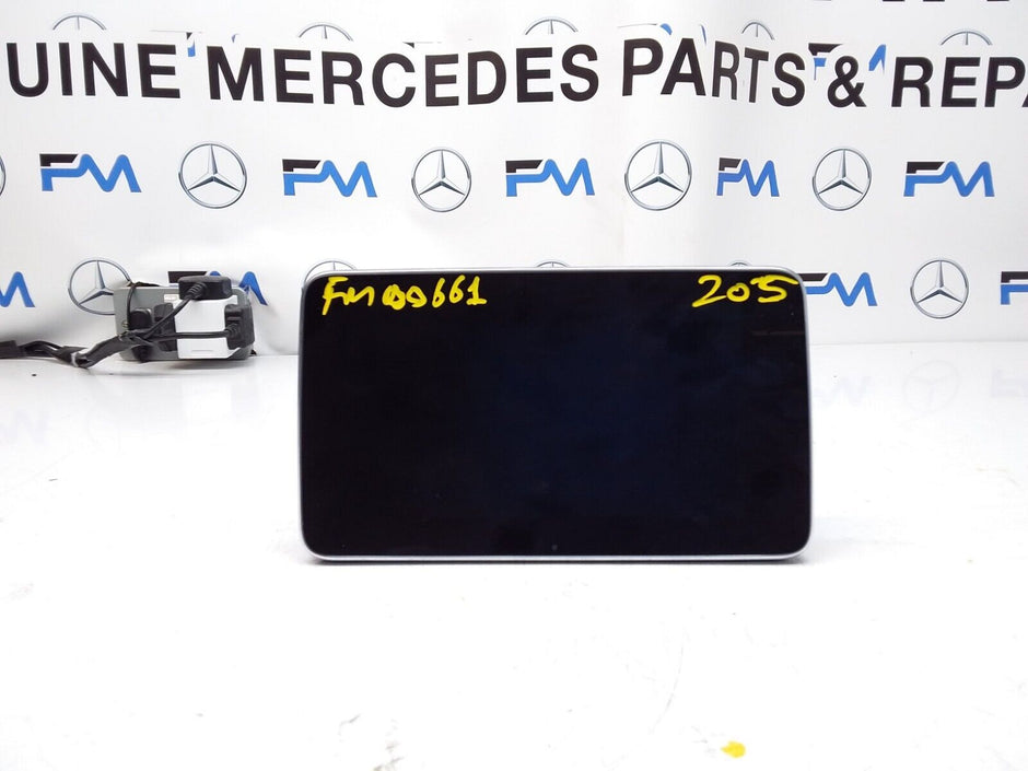MERCEDES C-CLASS W205 2016 SAT NAV MULTIMEDIA SCREEN A2059002211 FM00661