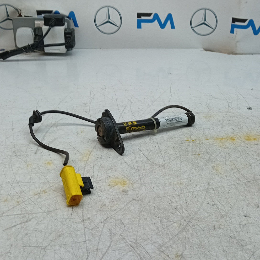 MERCEDES C CLASS W205 BONNET PEDESTRIAN ACTUATOR A2059060002 2017 FM001444