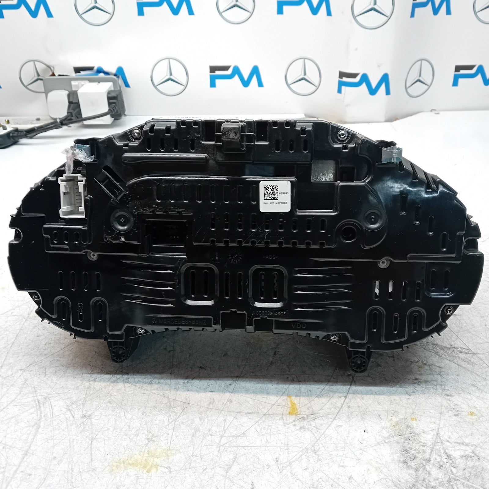 MERCEDES GLC W253  SPEEDOMETER INSTRUMENT CLUSTER BLACK A2059007133 FM001500