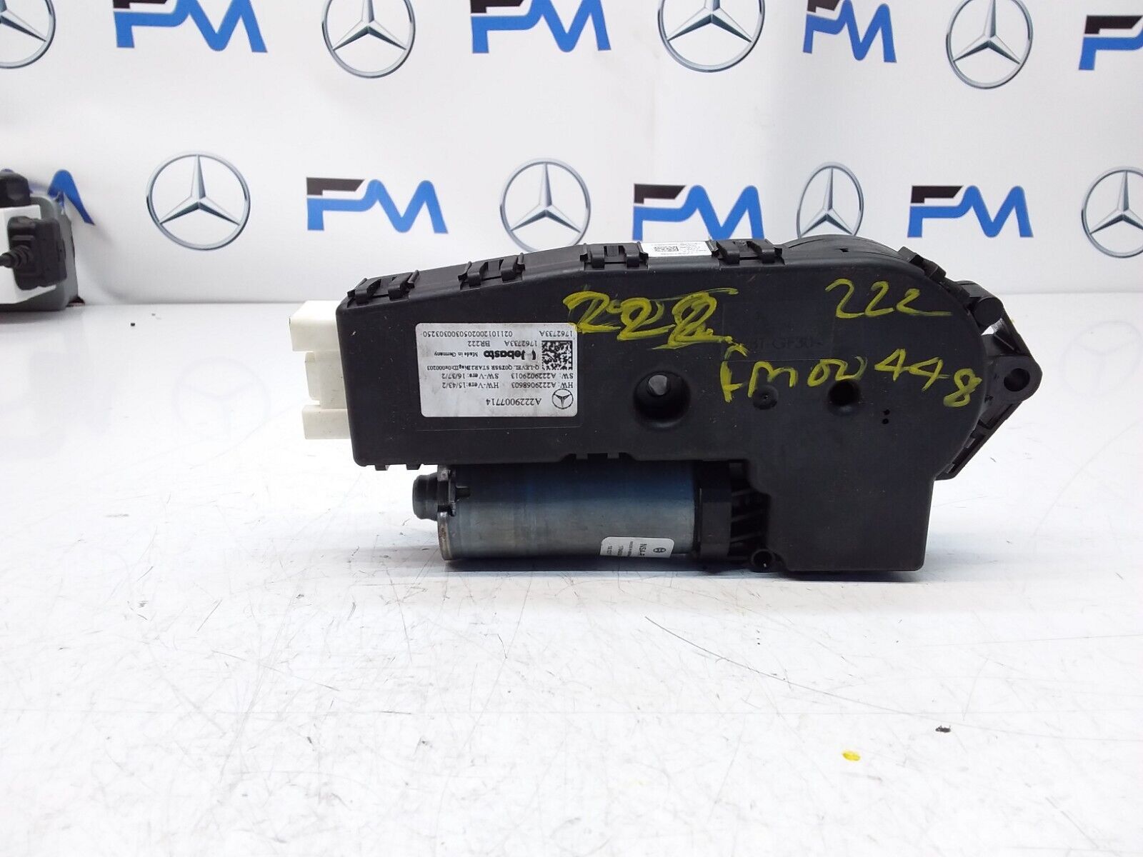 Mercedes C-CLASS W222 2017 Sunroof Motor Regulator  A2229007714 FM00448