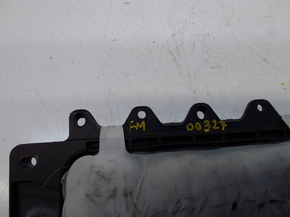 2019 MERCEDES BENZ A-CLASS W177 DRIVER SIDE KNEE AIRBAG A1778602601 FM00327