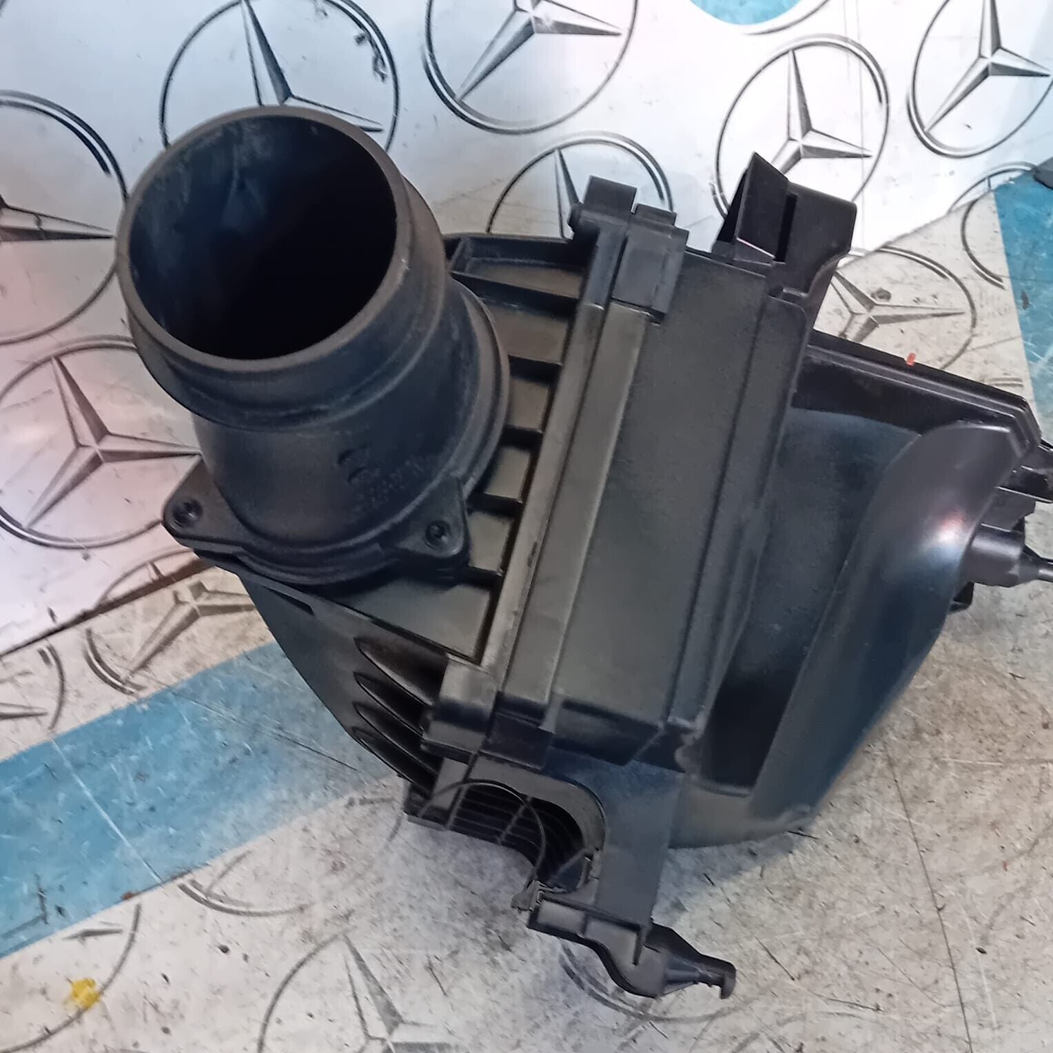 MERCEDES BENZ A-CLASS W176 CLA C117 X156 1.6 PETROL AIR FILTER BOX A2700900601