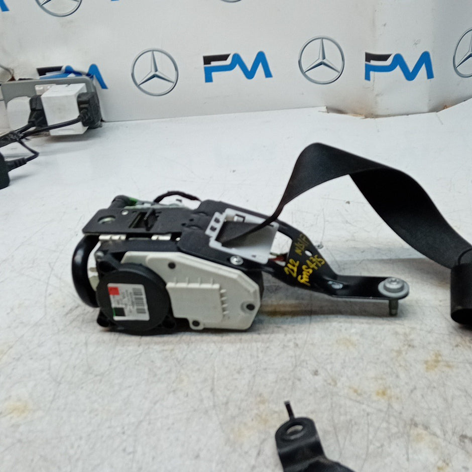 MERCEDES E-CLASS W212 SEAT BELT FRONT LEFT PASSENGER SIDE NSF A2128600786 FMS475