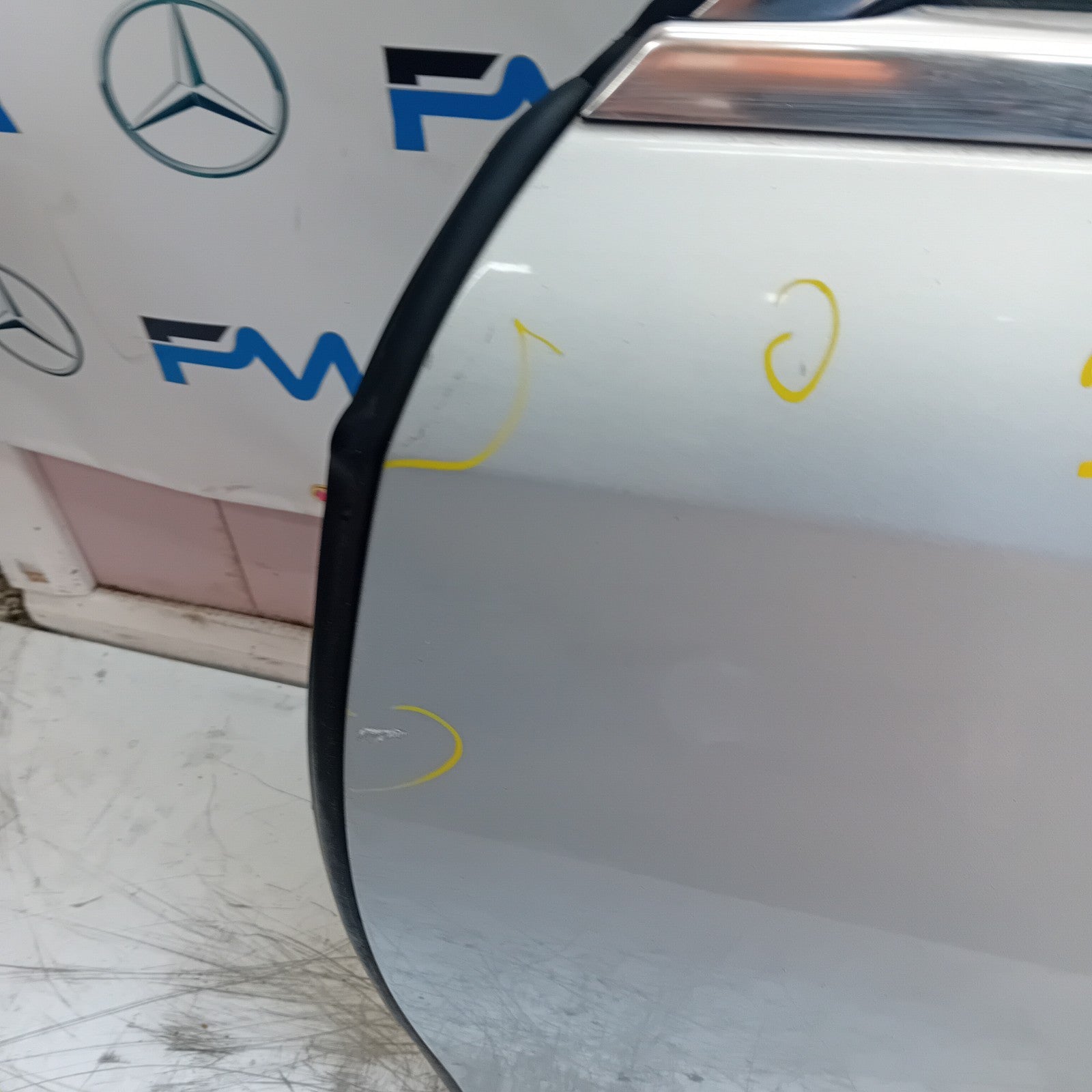 MERCEDES E-CLASS W213 PASSENGER FRONT DOOR NSF 2016 ON SILVER COMPLETE  FMD512