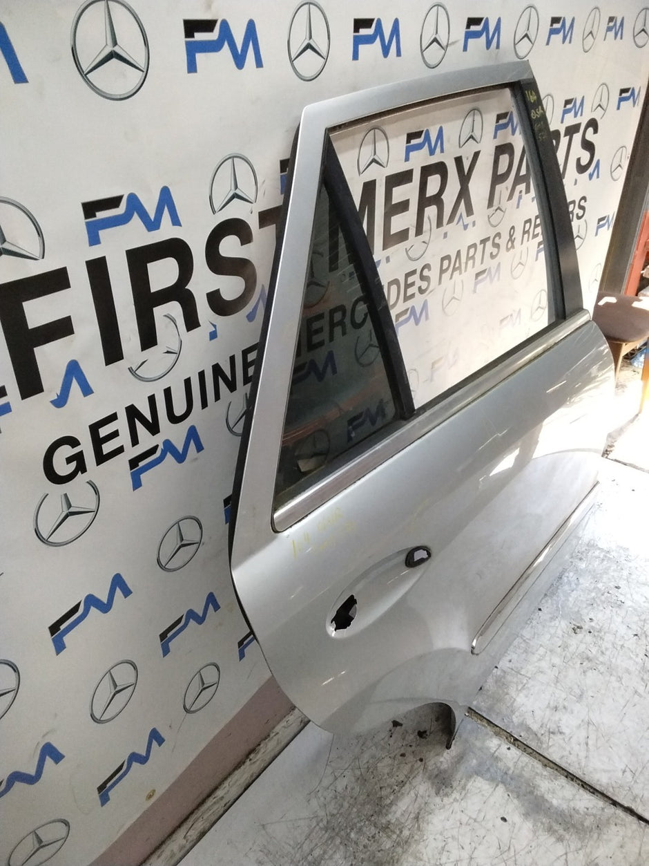 MERCEDES M-CLASS W164  DRIVER REAR DOOR OSR SILVER 2005-11 FMD571