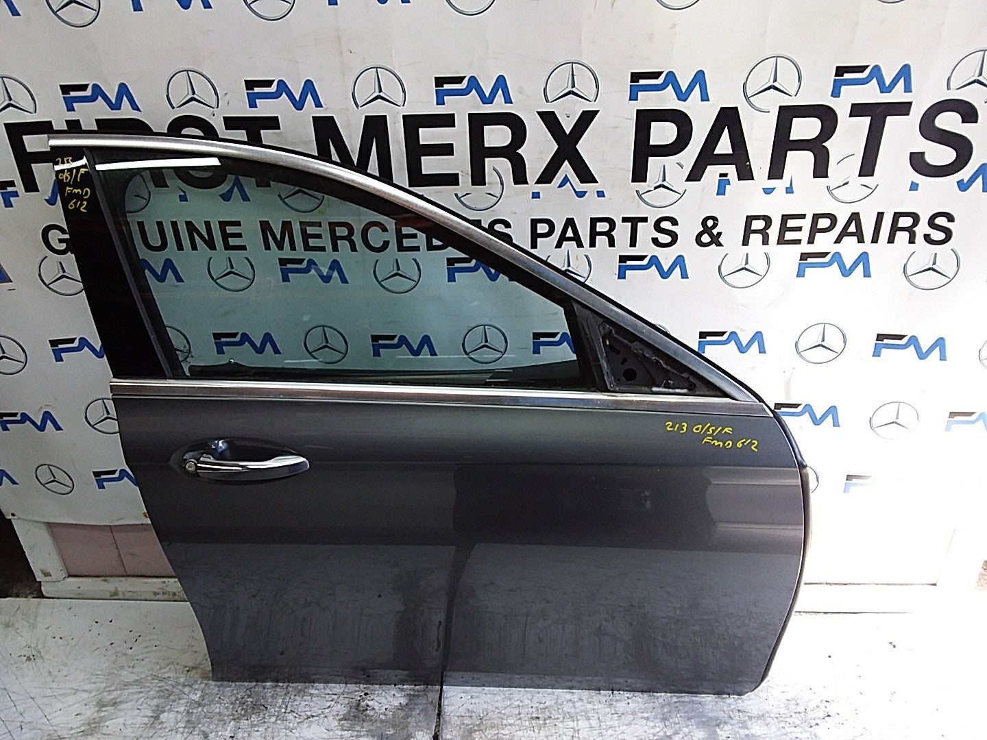 MERCEDES E-CLS W213 SLN DRIVER FRONT DOOR OSF GREY 2016-23 COMPLETE FMD612