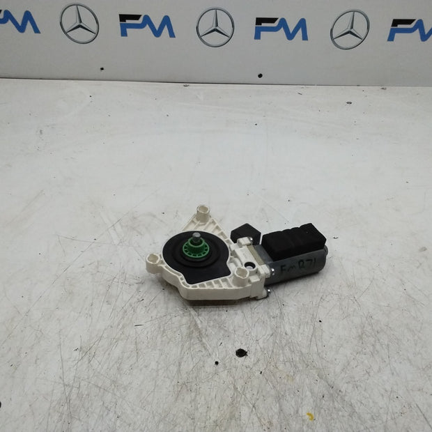 MERCEDES BENZ CLA W117 PASSENGER REAR SIDE WINDOW MOTOR A55382110 FMR71