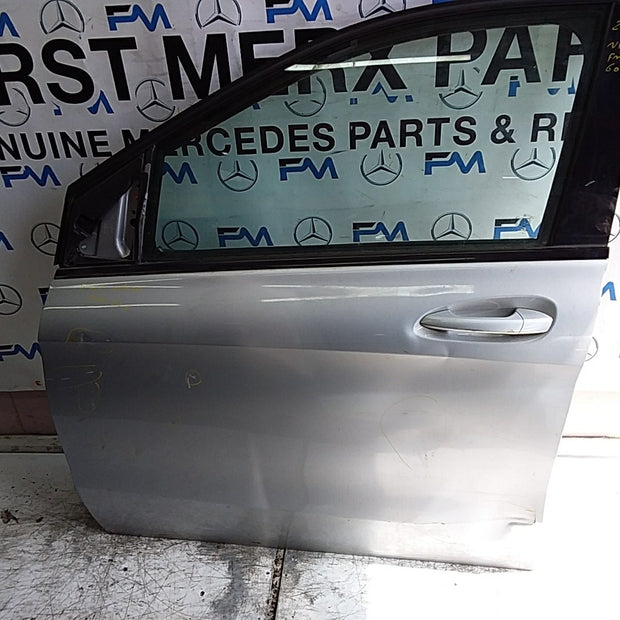MERCEDES B-CLS W246  PASSENGER FRONT DOOR NSF SILVER 2012-2019  FMD606