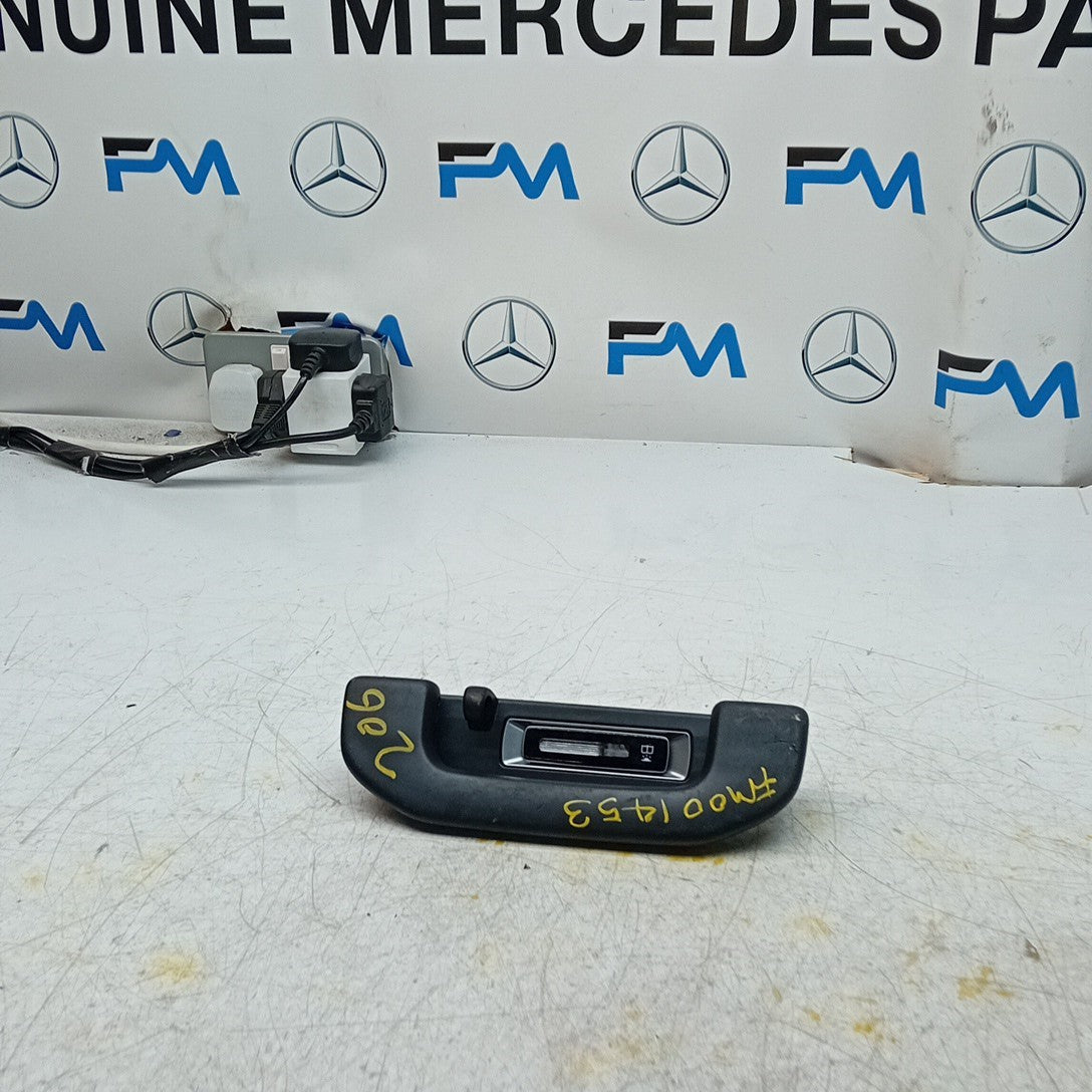 MERCEDES BENZ C-CLASS W206 LEFT PASSENGER ROOF HANDLE A2069067000 BLACK FM001453