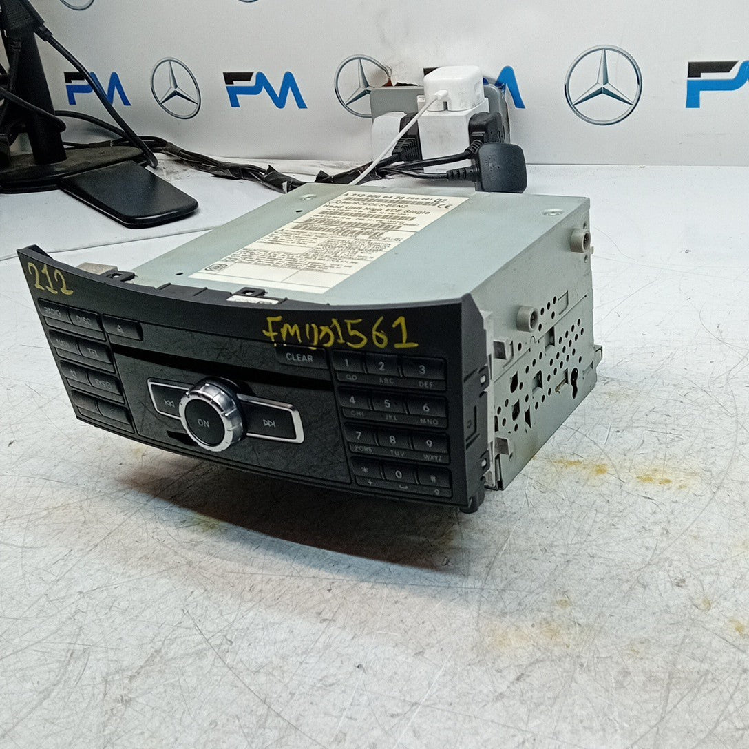 MERCEDES BENZ E-CLASS W207 W212 STEREO SAT NAV SYSTEM A2129006423 2016 FM001561