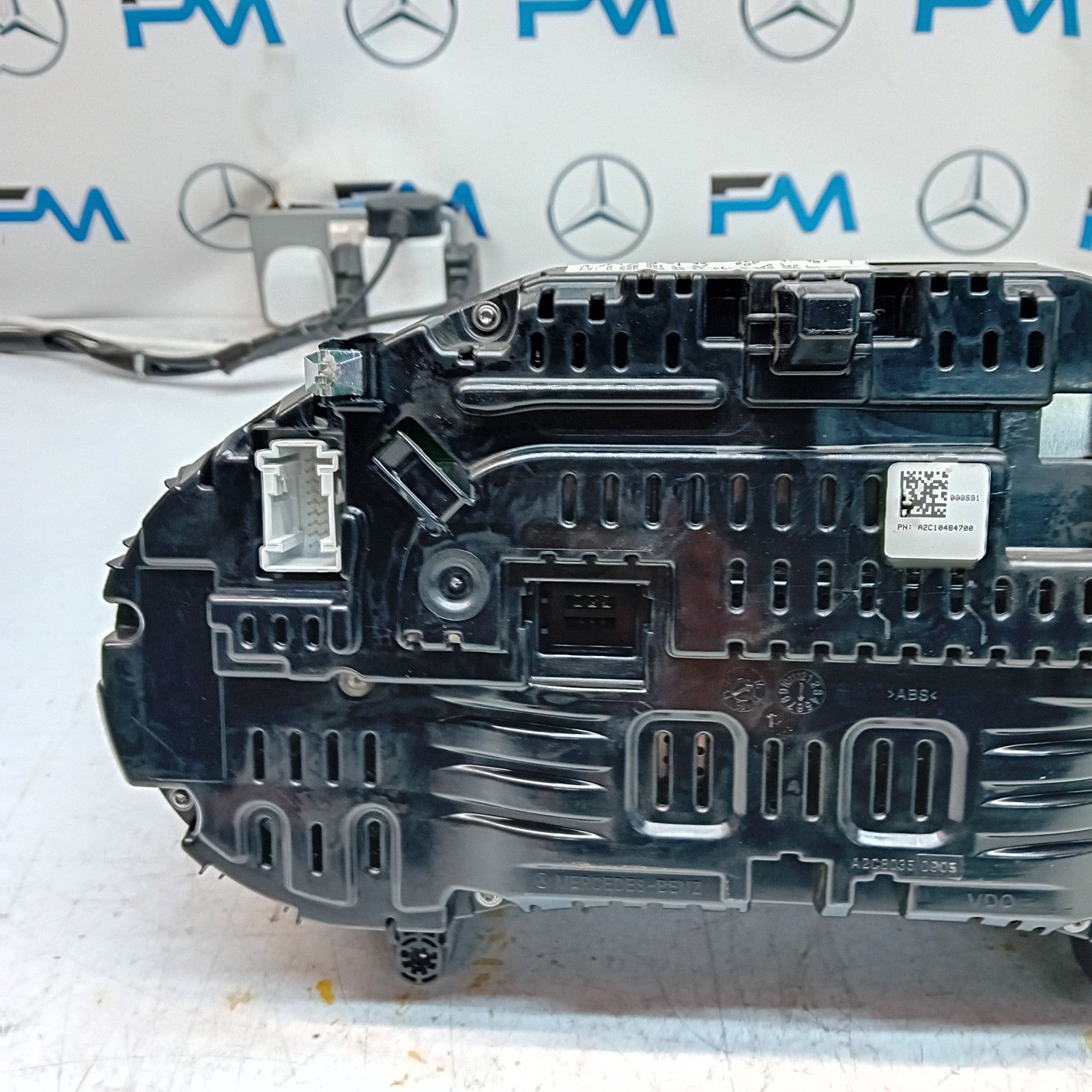 MERCEDES C-CLASS SPEEDOMETER INSTRUMENT CLUSTER W205 A2059002127 2016 FM001140