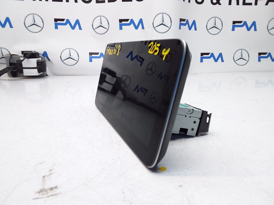 MERCEDES C-CLASS W205 COUPE 2017 SAT NAV MULTIMEDIA SCREEN A2059000441 FM00668