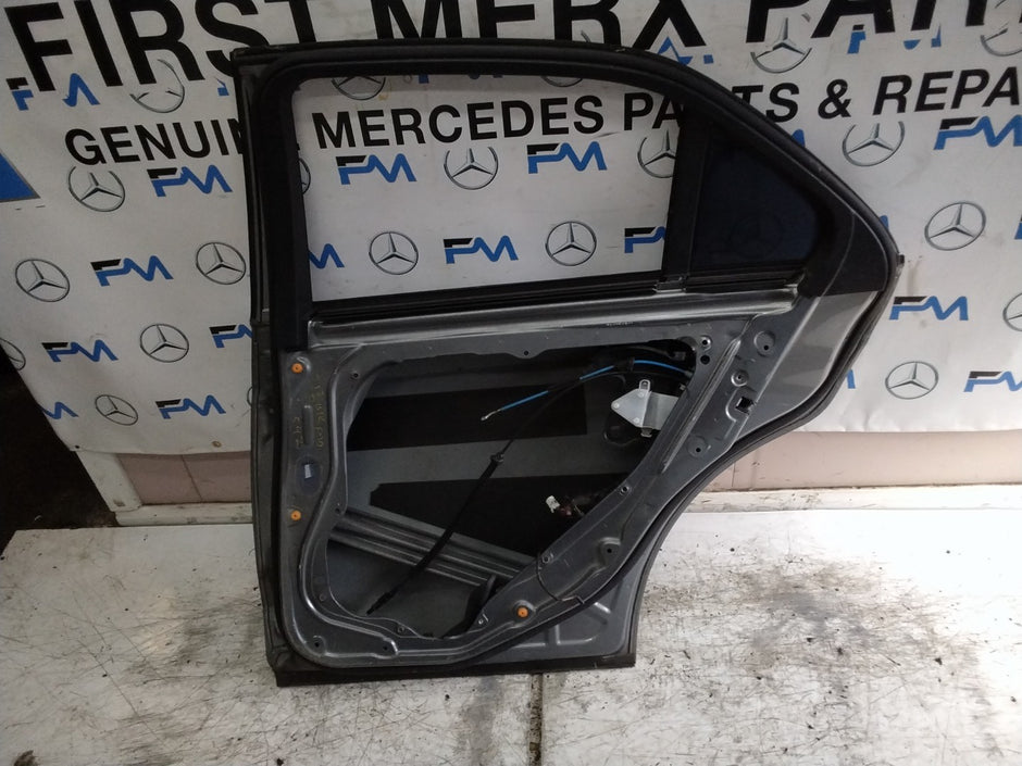MERCEDES BENZ  E-CLS W212  DRIVER REAR DOOR OSR GREY 2009-16  FMD597