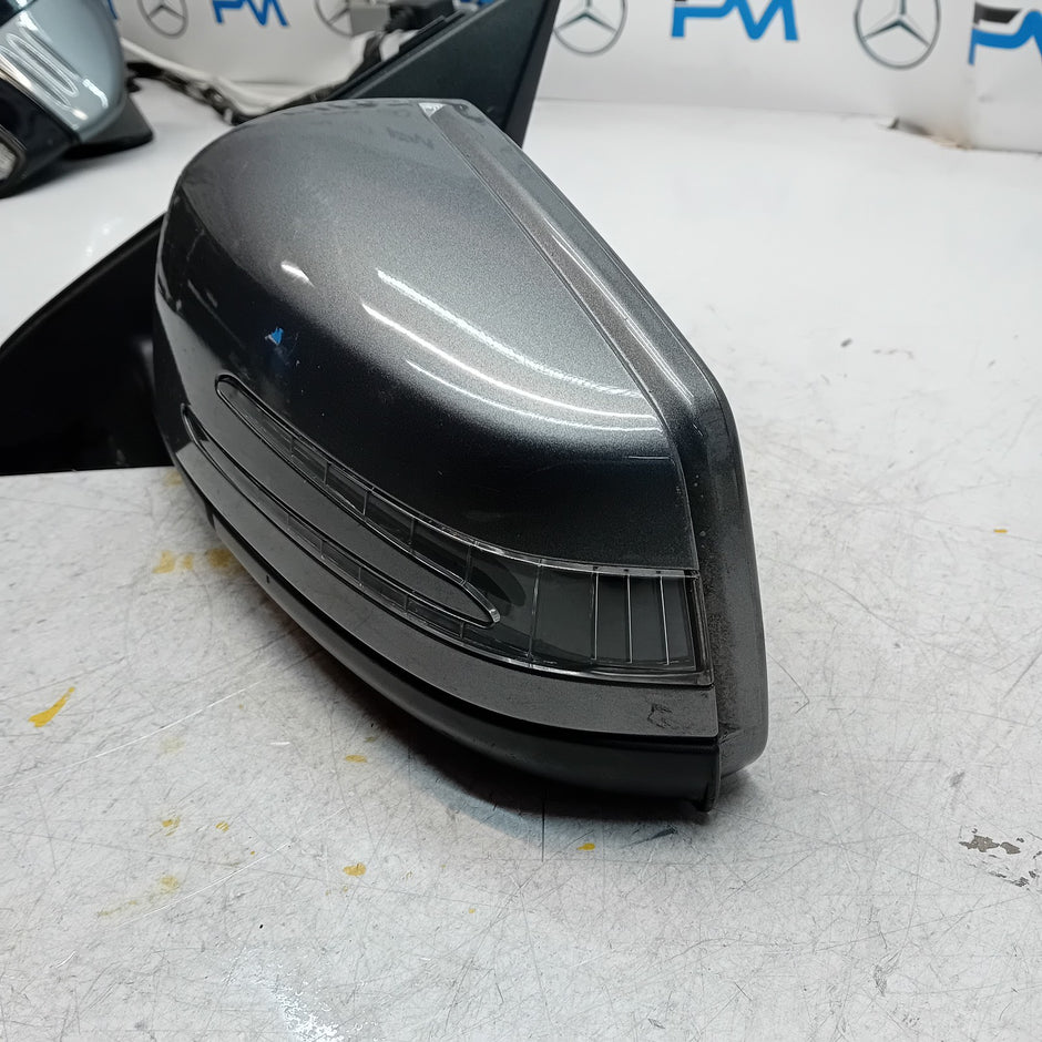MERCEDES A-CLASS  W176 PASSENGER SIDE WING MIRROR A1768100116 SILVER FMM39