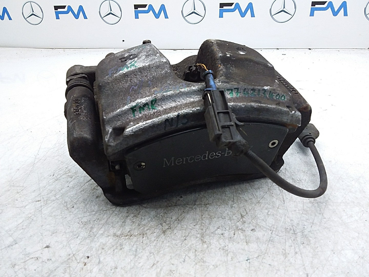 MERCEDES GLA  W247 WHEEL BRAKE CALIPER  LEFT PASSENGER SIDE A1774213400 FMR365