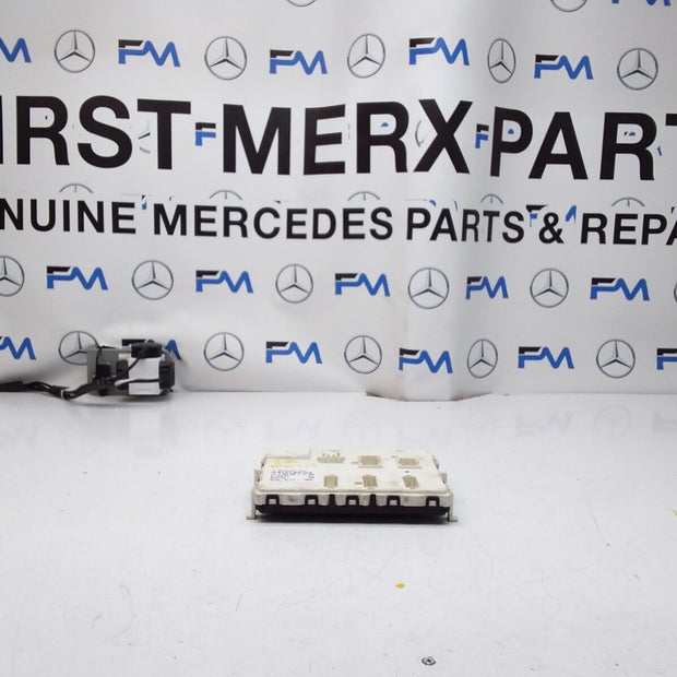 Mercedes C-CLASS W205 SAM Signal Control Module Unit A2059007134 FM00349