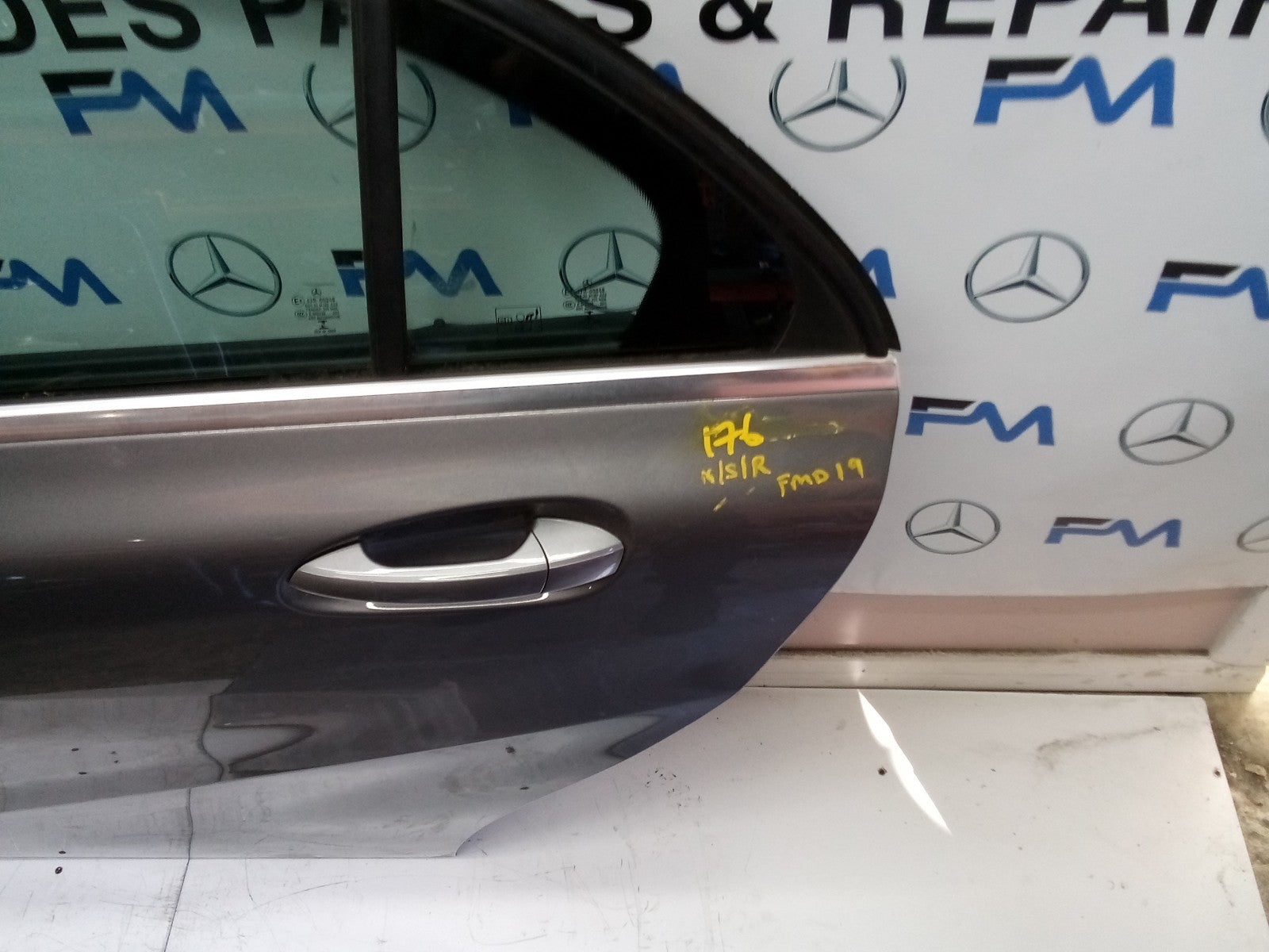 MERCEDES BENZ A CLASS W176 PASSENGER SIDE REAR DOOR ( NEAR SIDE REAR ) FMD19