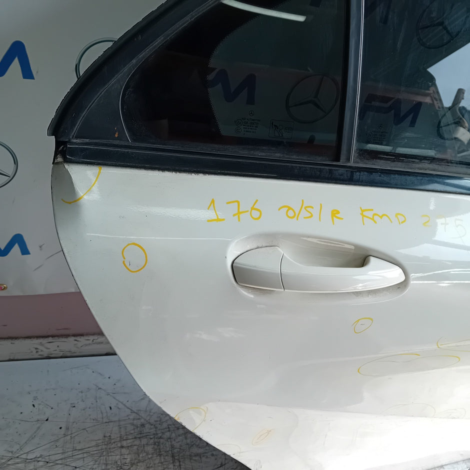 MERCEDES A-CLASS W176 SLN DRIVER REAR DOOR OSR 2012-18 WHITE COMPLETE FMD275
