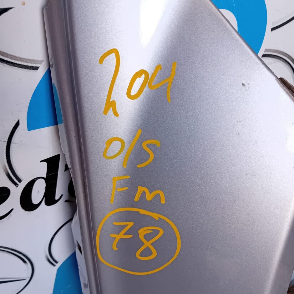 MERCEDES BENZ C-CLASS W204 FRONT DRIVER SIDE ( OFF SIDE ) WING