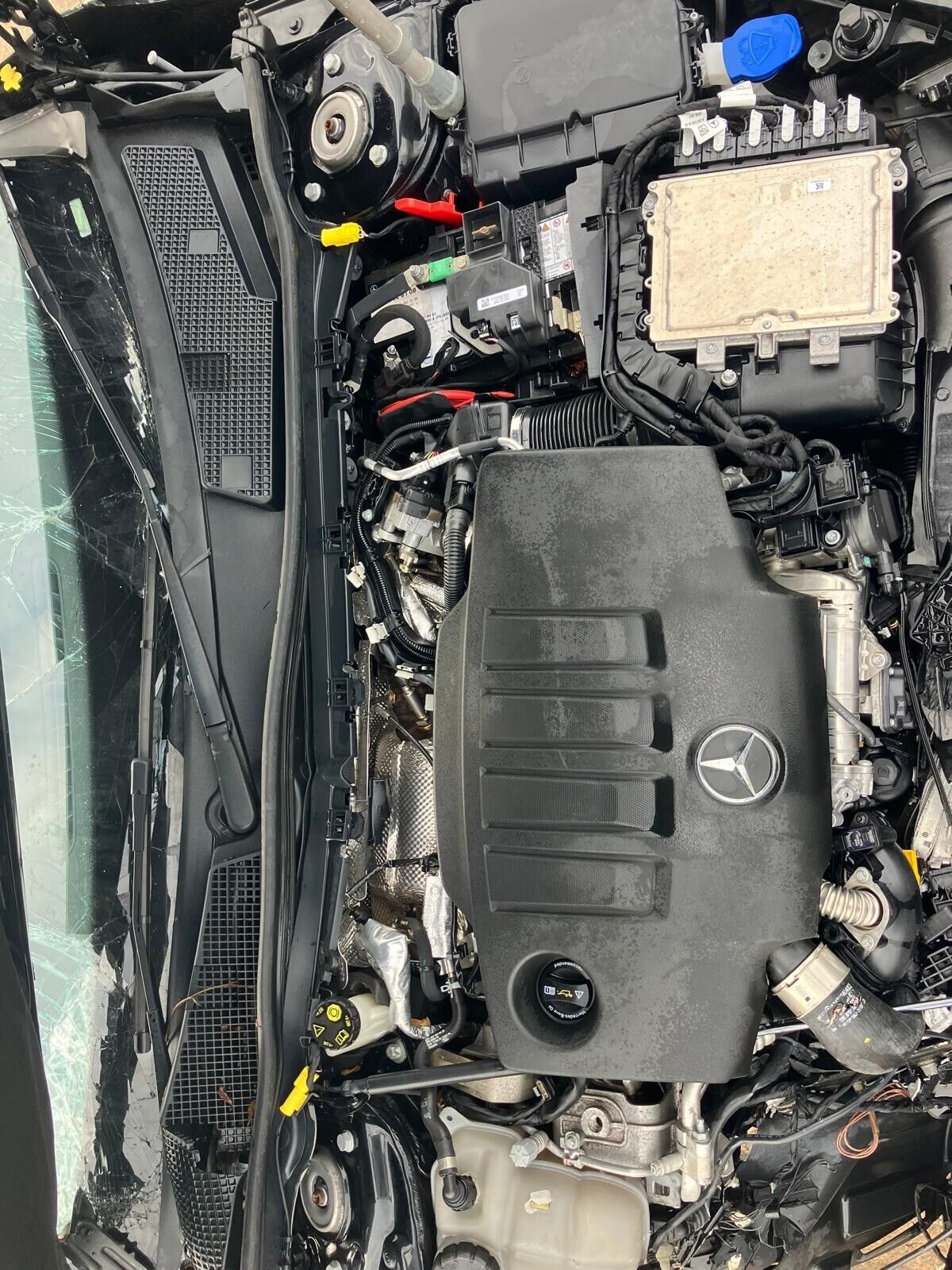 MERCEDES BENZ A-CLASS W177 - BREAKING / ENGINE AND GEAR BOX