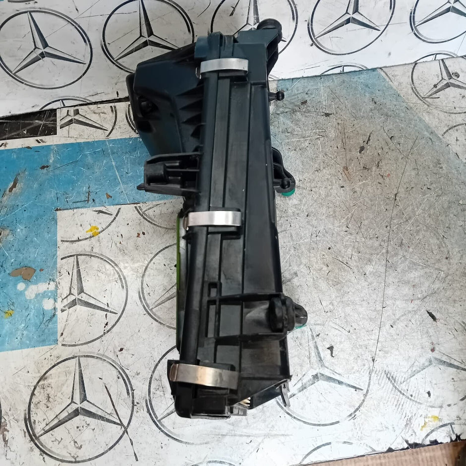 MERCEDES MERX E-CLASS W213 2017 2.0 DIESEL AIR FILTER BOX HOUSING A6540900001