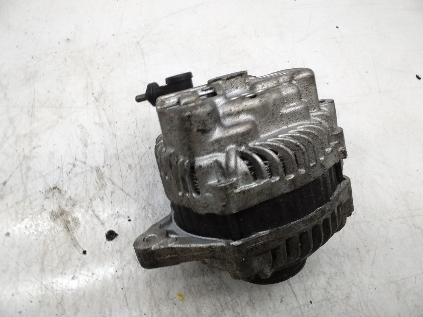 MITSUBISHI OUTLANDER ALTERNATOR  FMR69