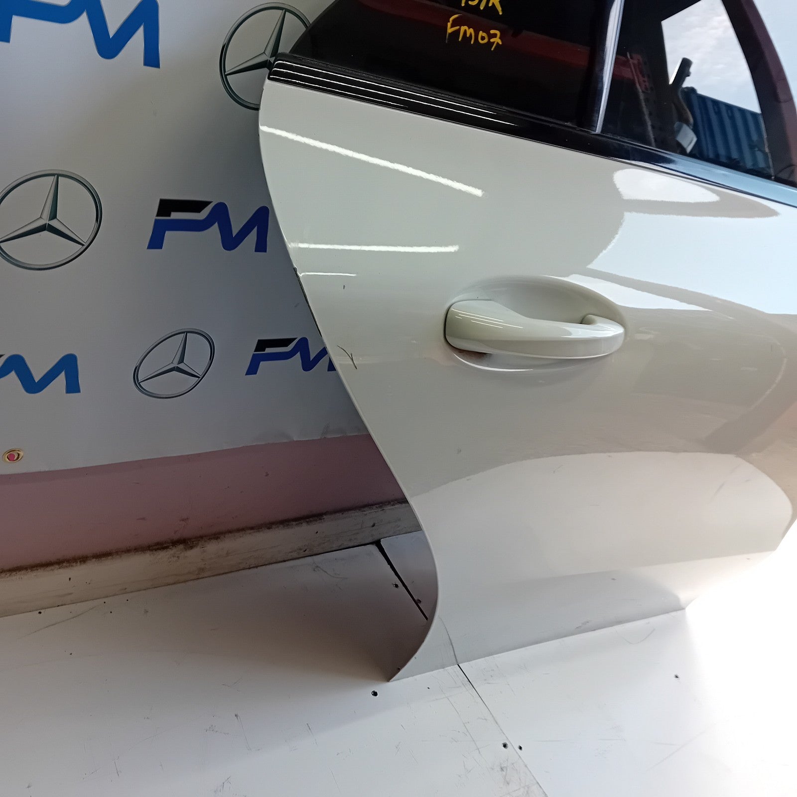 MERCEDES BENZ CLA-CLASS  W118 DRIVER SIDE FRONT DOOR ( OFF SIDE FRONT ) FM07