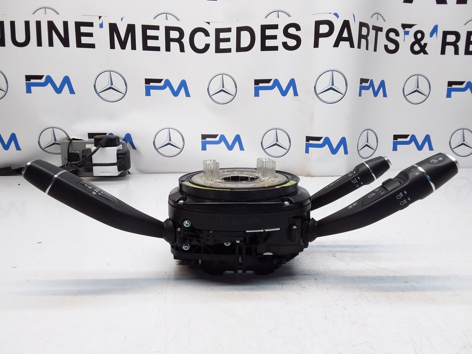 Mercedes  B-CLASS W246 INDICATOR/WIPER GEAR SELECT + SQUIB  2018 FM00536