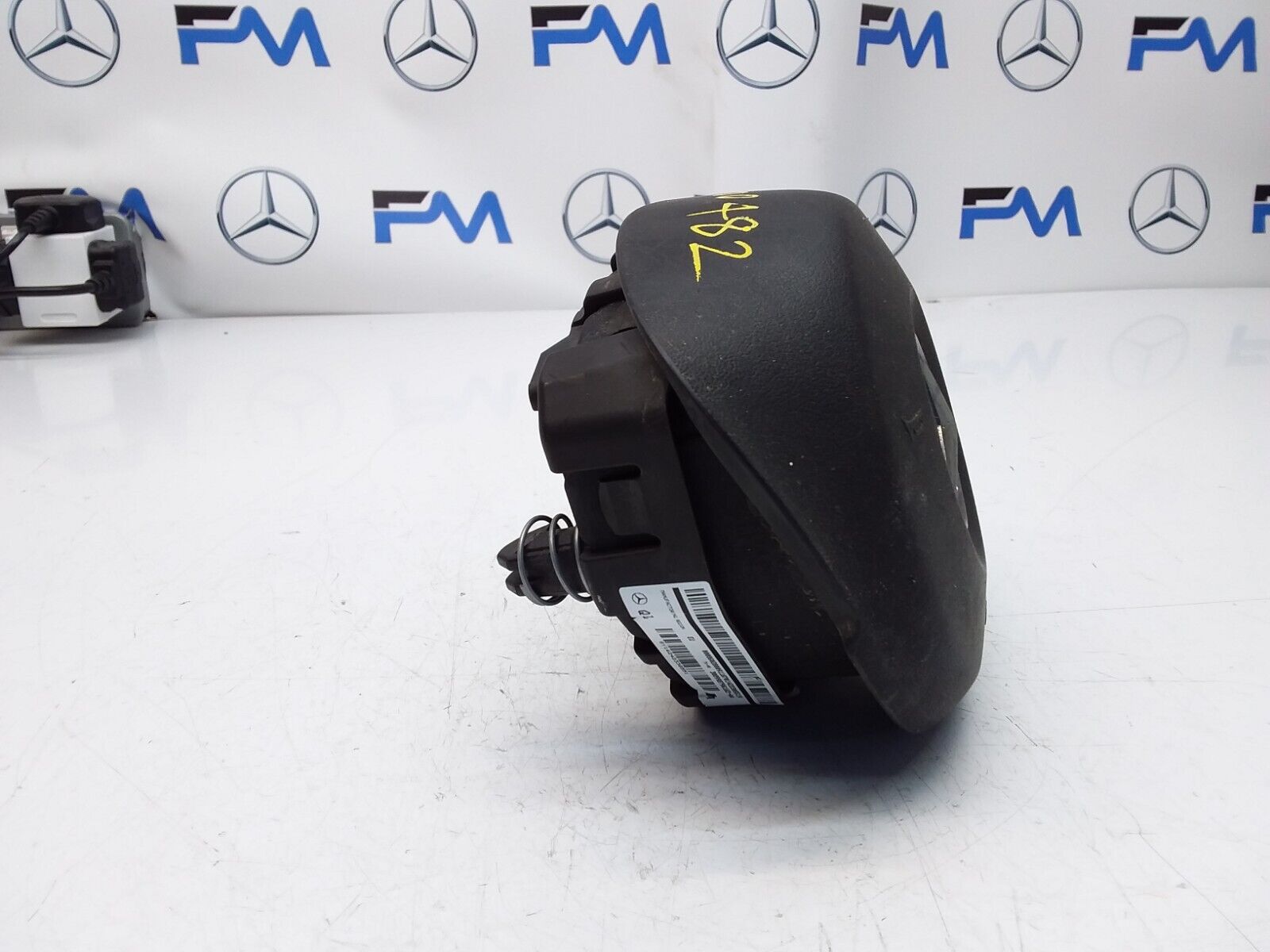 MERCEDES C-CLASS W205 STEERING WHEEL AIRBAG 308998796162-AA FM00482