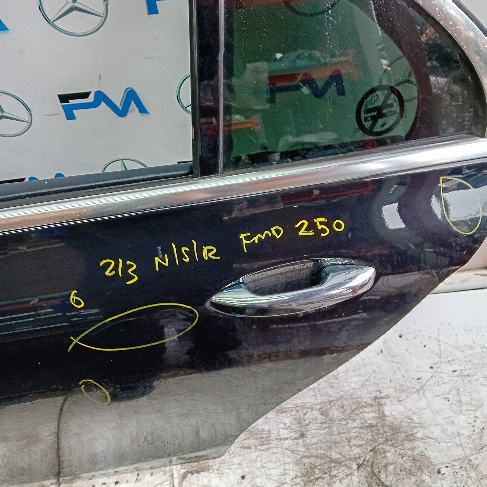 MERCEDES E-CLASS W213 SLN PASSENGER REAR DOOR NSR BLACK 2016 ON COMPLETE FMD250